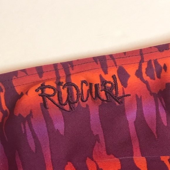 Rip Curl String Bathing Suit Bottoms- S-M - Picture 2 of 3